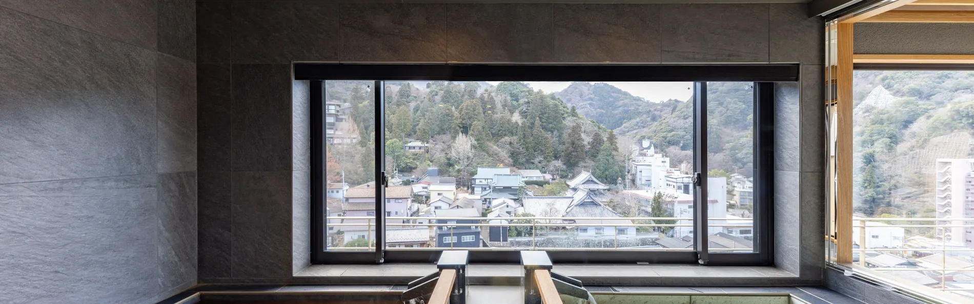 高山荘華野