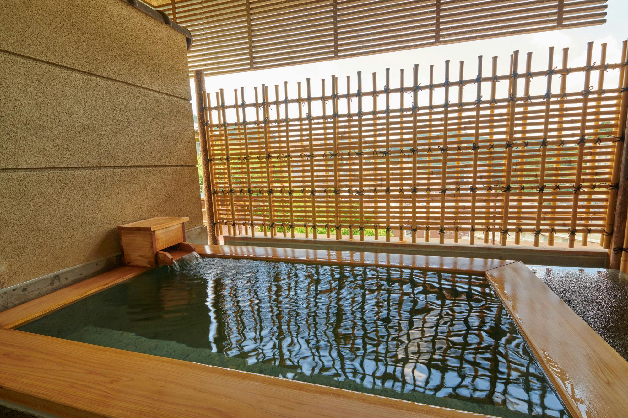 高山荘華野