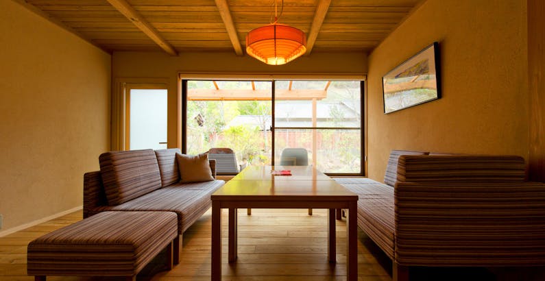 書斎付 本間 ベッドルーム リビング 71平米 人気のお日にちがお二人でとれるプランプラン 名月荘 一休 Com 書斎付 本間 ベッドルーム リビング 71平米 人気のお日にちがお二人でとれるプランプラン 名月荘 一休 Com