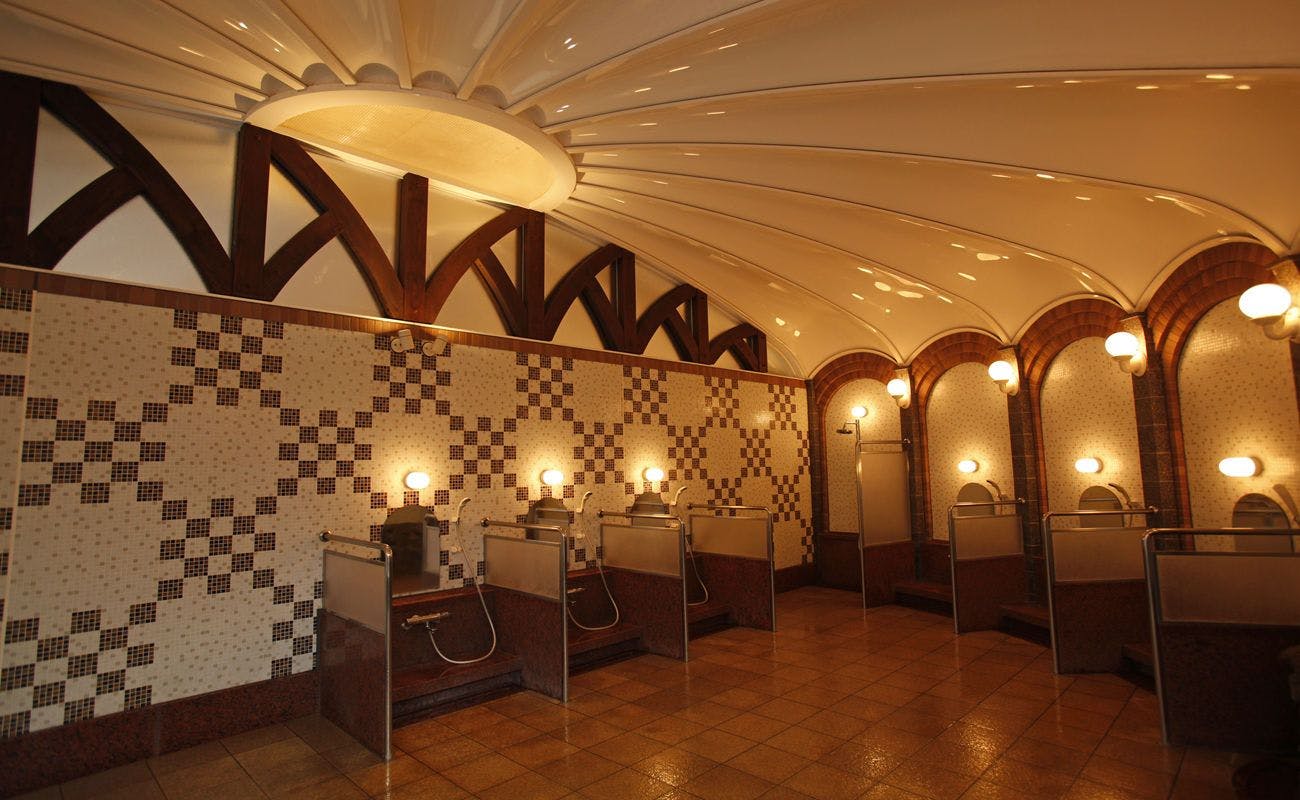 【Kamar Mandi Mata Air Panas】