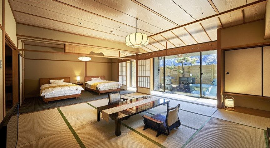 三朝薬師の湯　万翆楼
