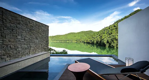 【湯ったり九州】【2大特典付】自家源泉露天風呂付客室に泊まる ~Luxury Stay 極上の休日~