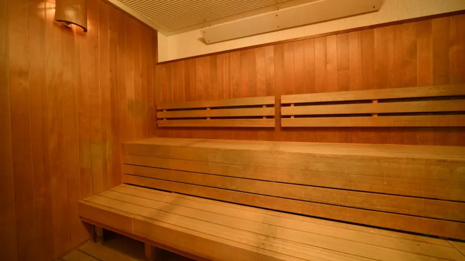 Unzen Onsen Gensen Kakenagashi & Oshidori no Ike wo Nozomu Bishoku no Yado Azumaen