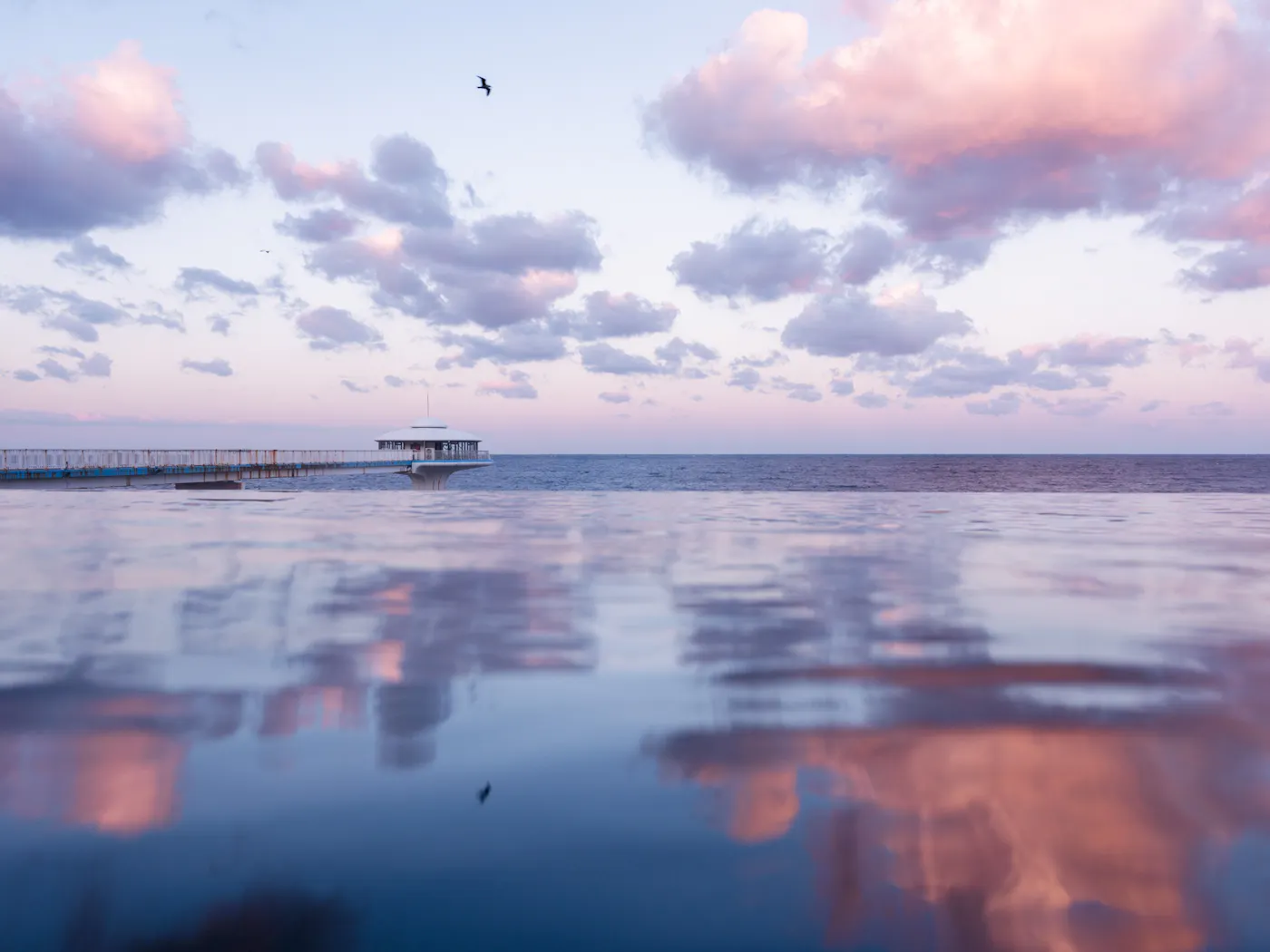 SHIRAHAMA KEY TERRACE HOTEL SEAMORE:夕暮れの海
