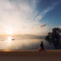 Kemudahan: Kolam rendam kaki infiniti