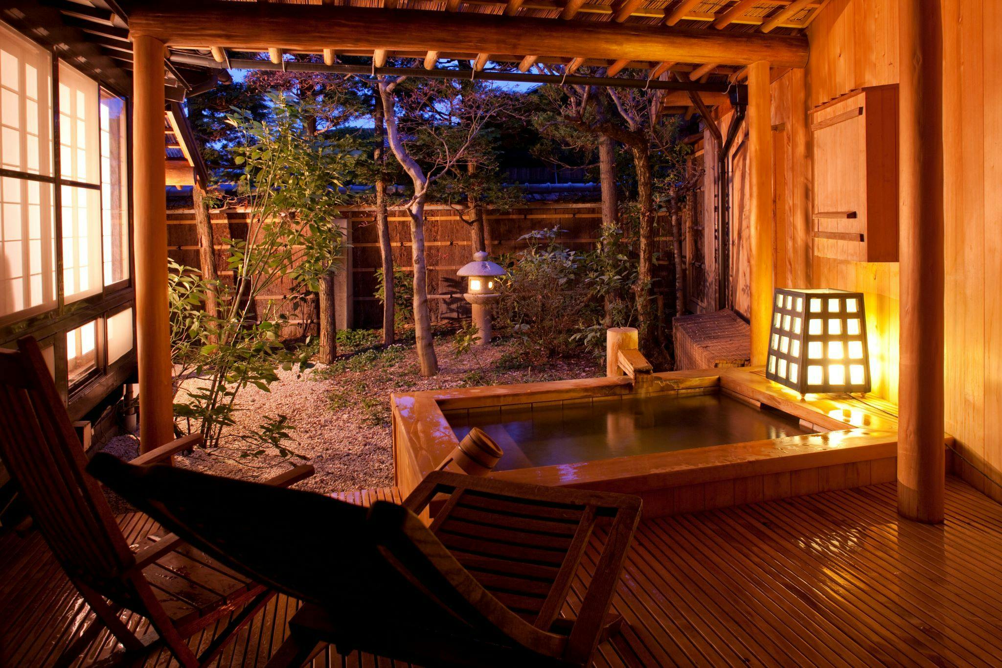 附露天溫泉的客房及帶次間的和室 - 範例