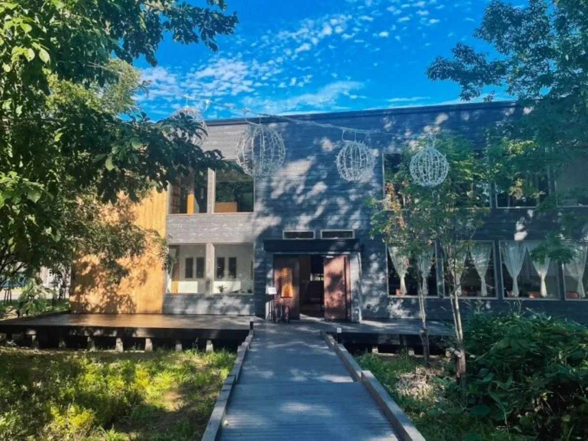 "Yama no Kaze Machi" yang dipenuhi dengan toko-toko unik