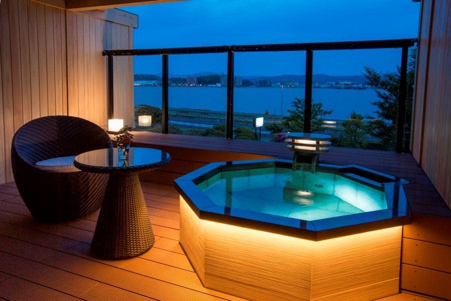 なにわ一水 - 2階MINAMO＜禁煙＞露天風呂又は展望風呂付客室【季節の