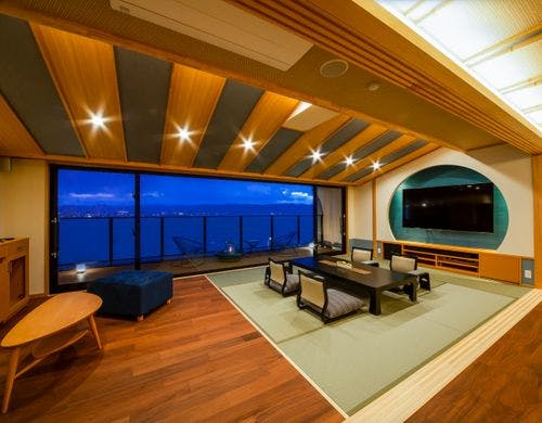 5階新客室水と雲の抄展望風呂付和洋室一例