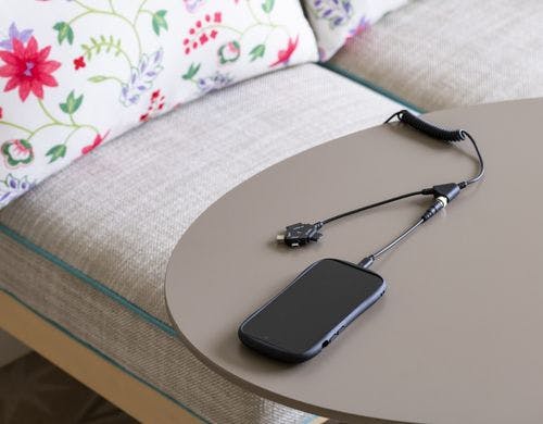 携帯電話充電機