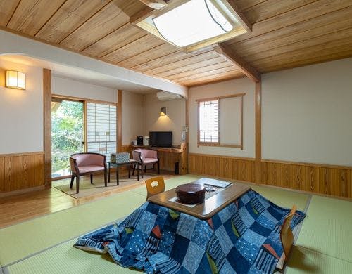 【畳十帖客室】りんどう・客室露天風呂