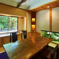 【特別室のお食事室・万両】