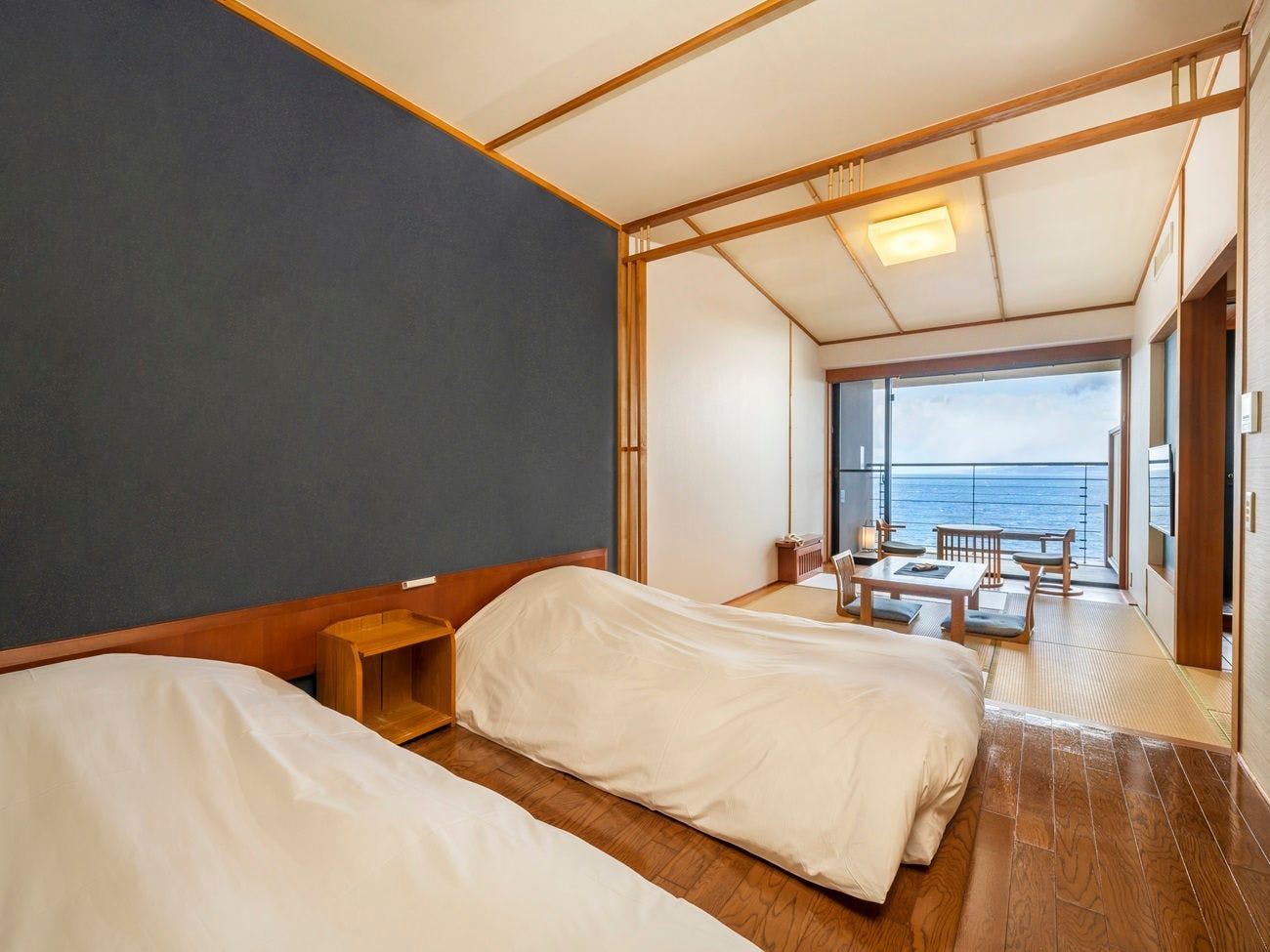 【Nami no Sho/Japanese-Western Style Room/View: Ocean/Hot Water】