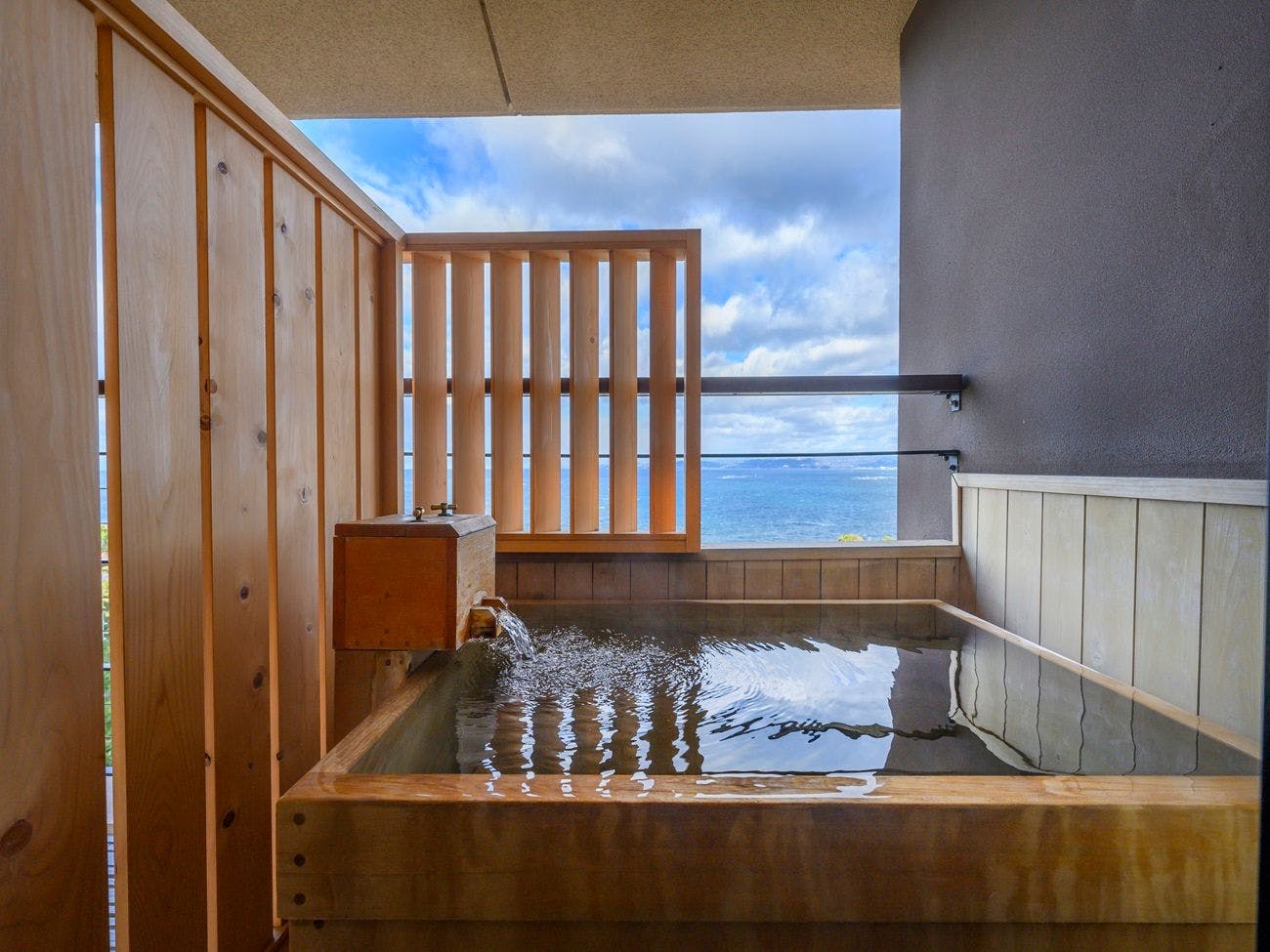 浜千鳥の湯　海舟（共立リゾート）