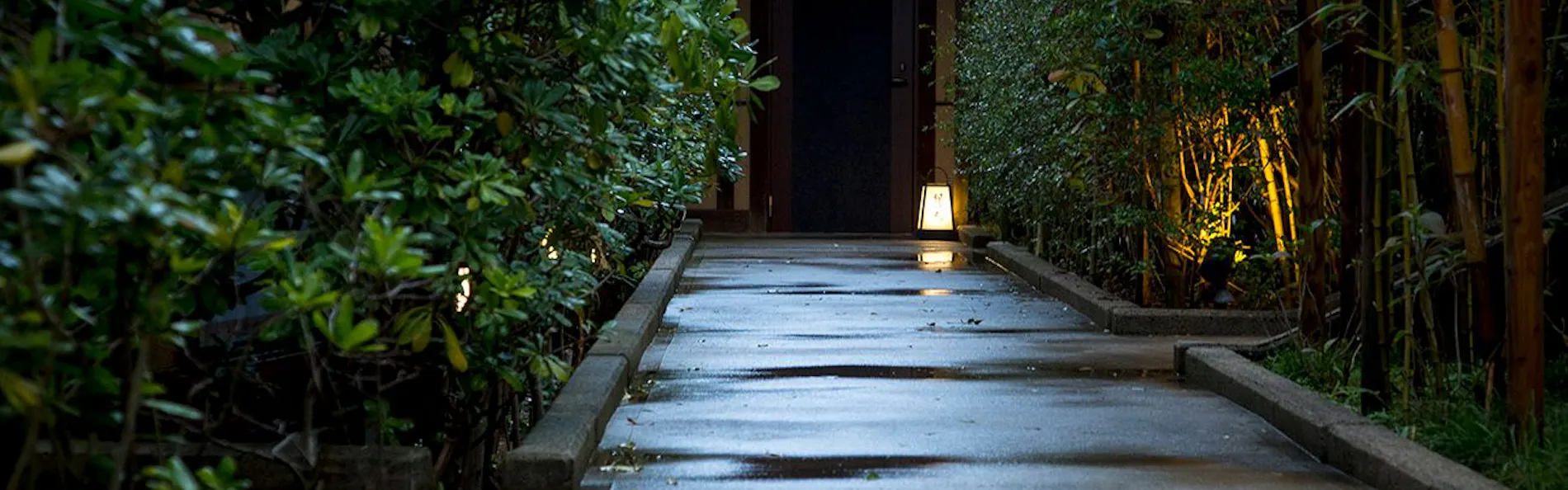 もう一つの京都 雨情草庵