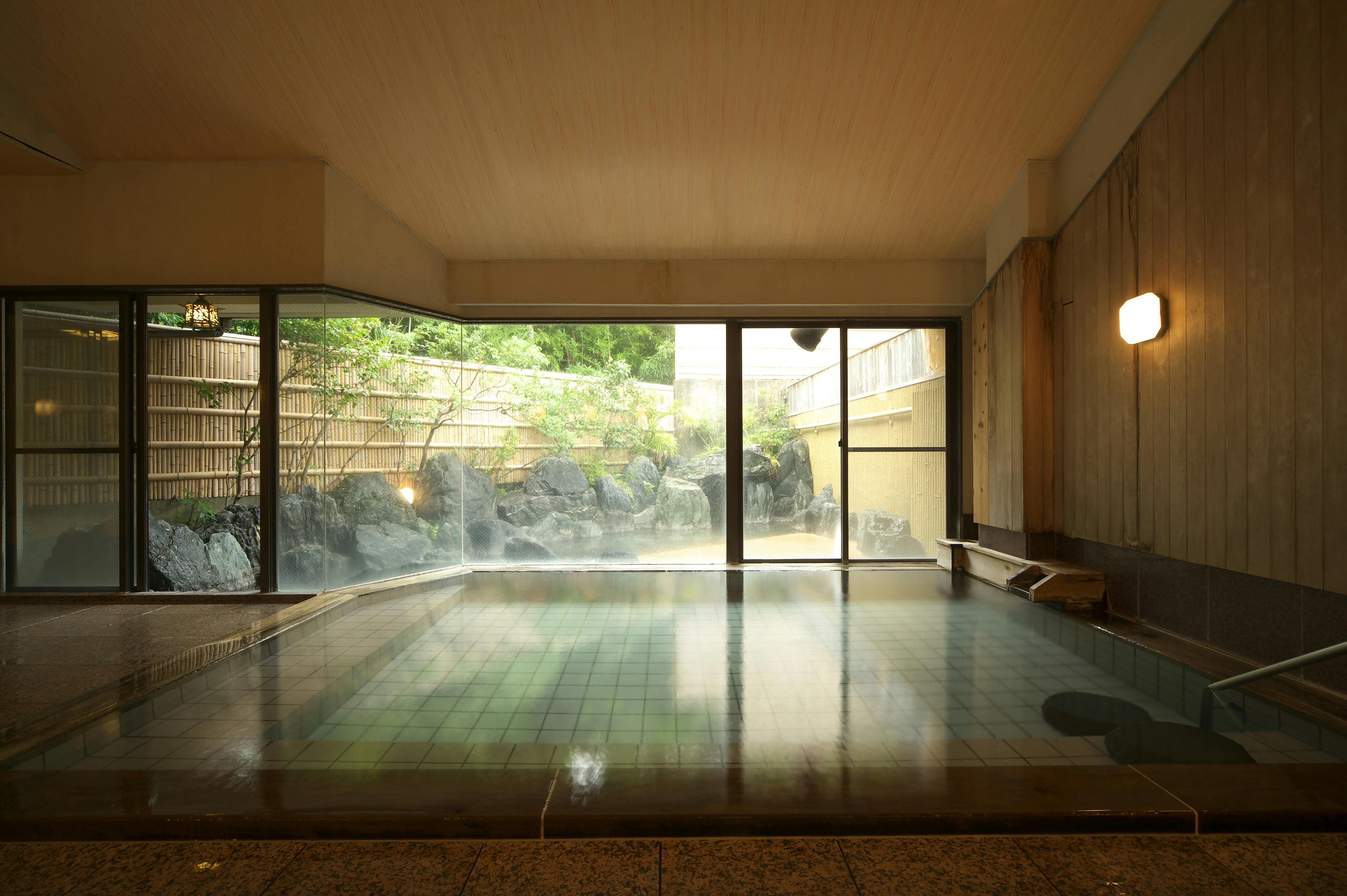 โยชิดะ โชอินเคยมาเยือนน้ำพุร้อนเรนไดจิเพื่อการบำบัดรักษา