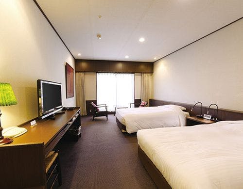 4階洋室ツインバルコニー