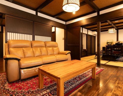 26畳 民芸調の当館で最も広いお部屋