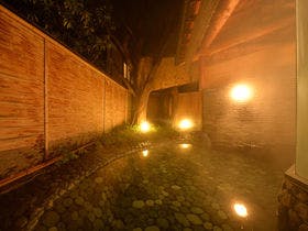 手打ち蕎麦と美味い酒　ジャズの流れる民芸の宿　旅館すぎもと