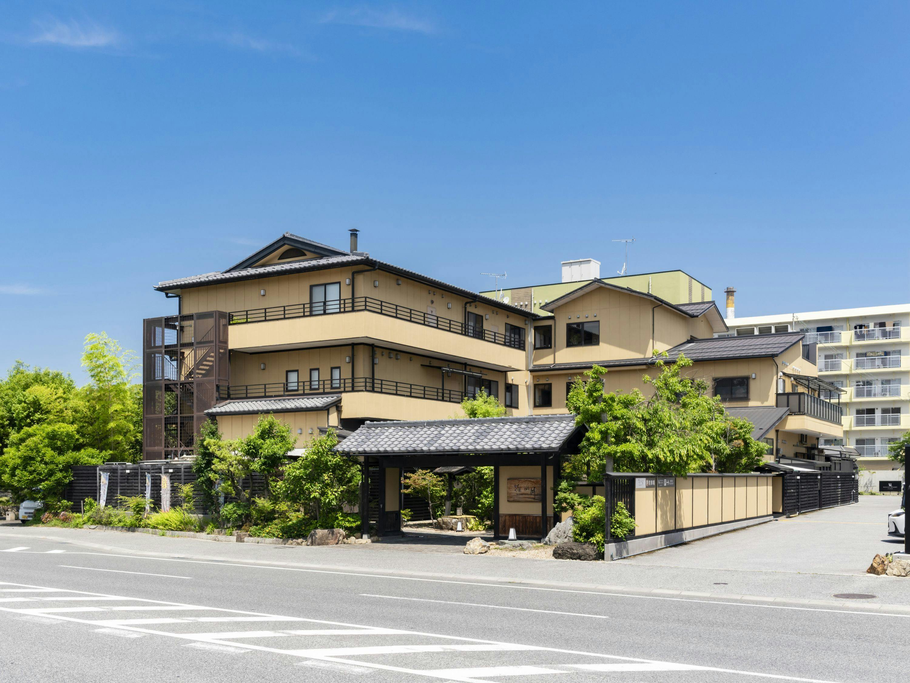 【室数限定】天然温泉で旅の疲れをリフレッシュ～観光の拠点におすすめ～（素泊まりプラン）