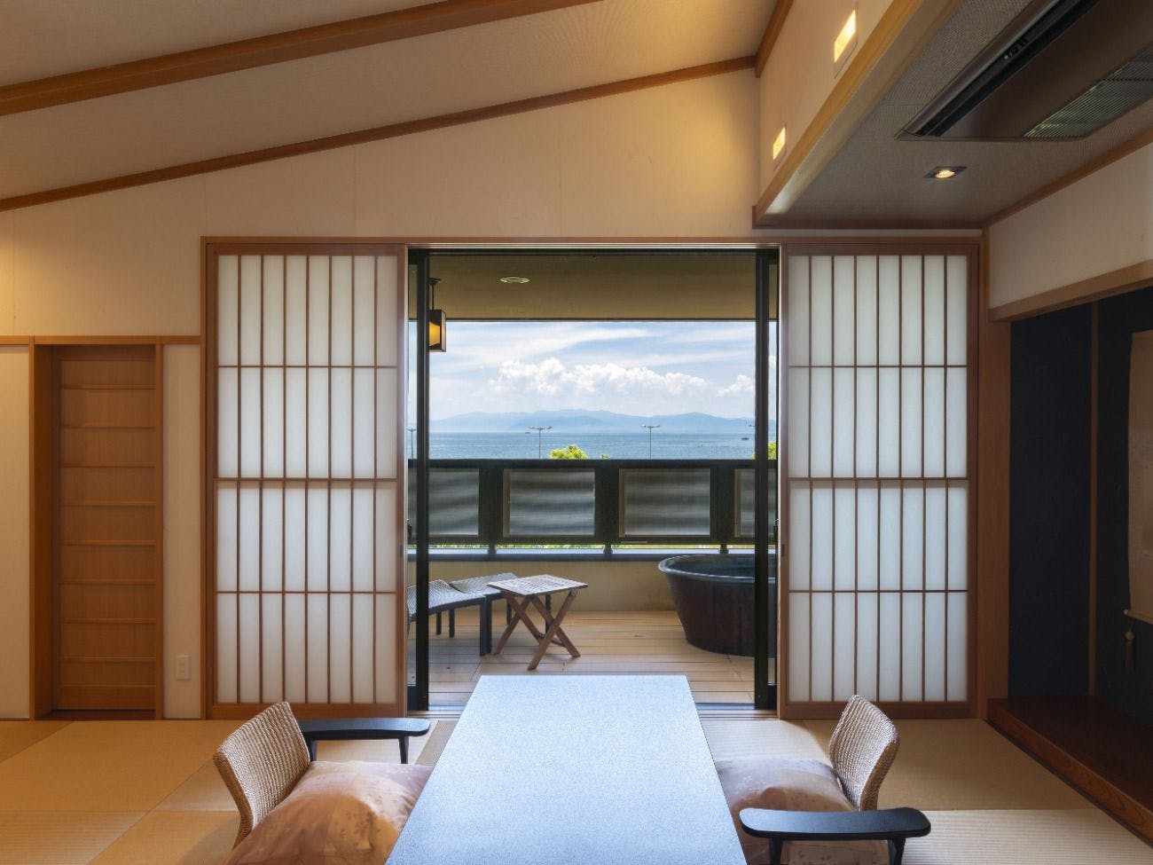 浜湖月