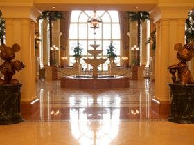 東京ディズニーランドホテル （ディズニーランドホテル）