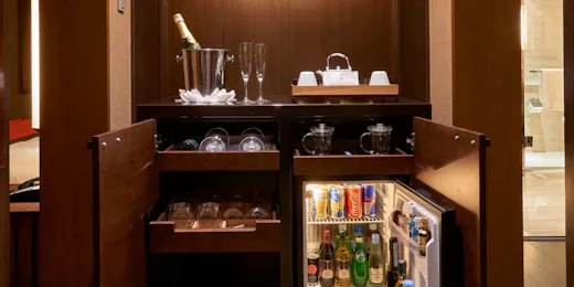 THE ORIENT(旧ORIENTAL HOTEL)