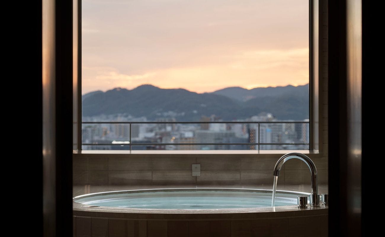 THE ORIENT（旧ORIENTAL HOTEL）