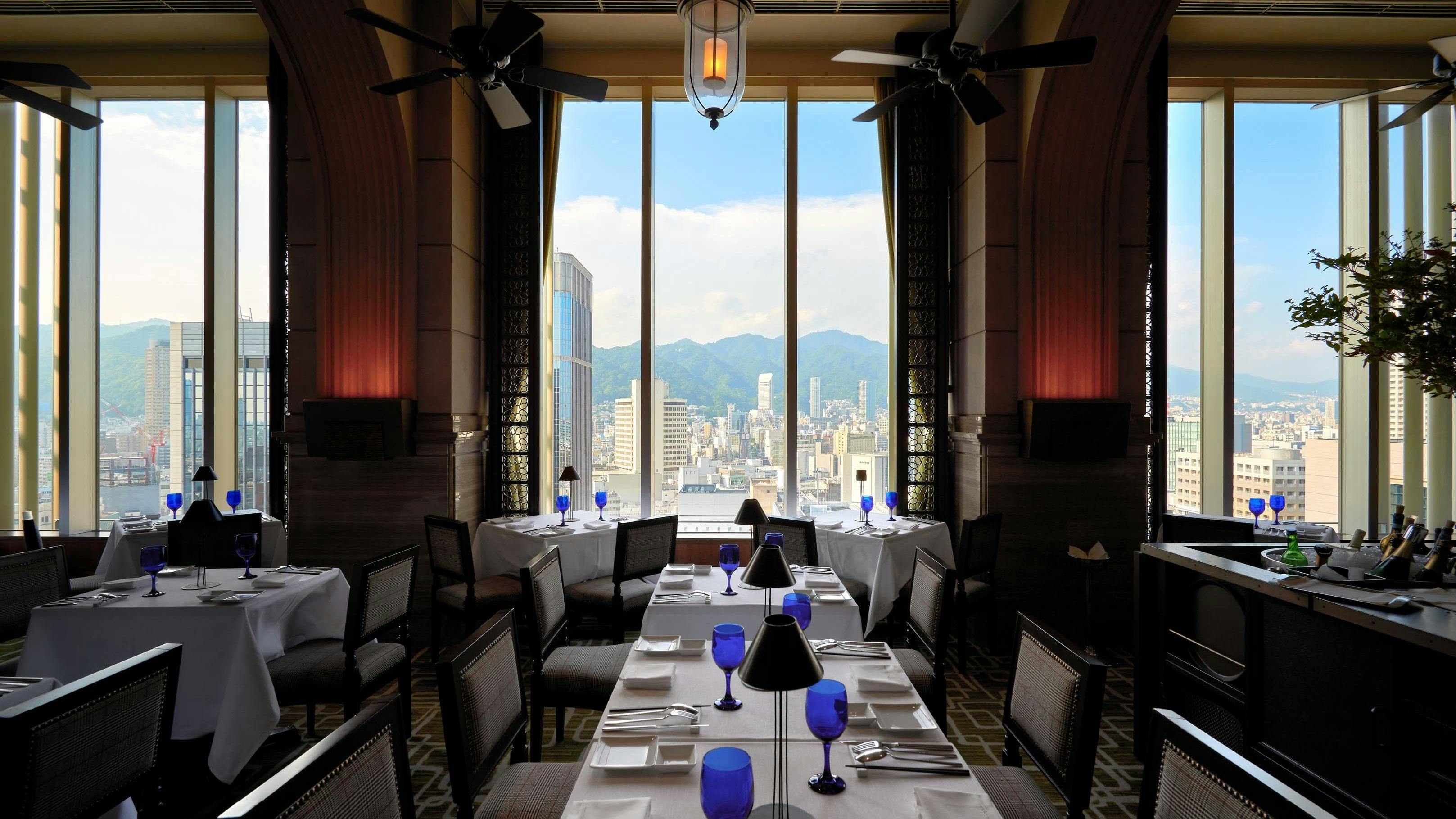THE ORIENT（旧ORIENTAL HOTEL）