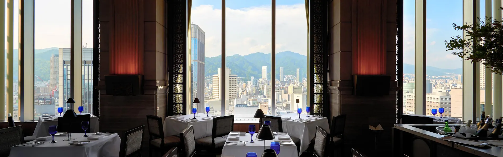 THE ORIENT(旧ORIENTAL HOTEL)