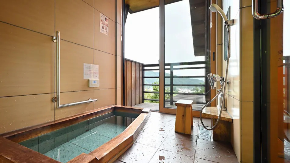 Kawaba Onsen Kayabuki no Gensen Yuyado Yutorian
