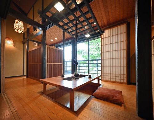 【本館】囲炉里の間