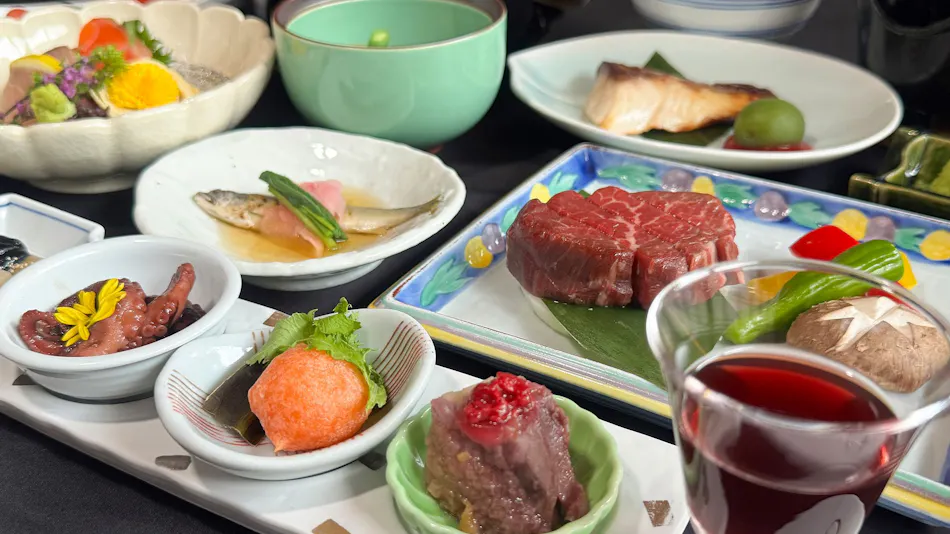 Kawaba Onsen Kayabuki no Gensen Yuyado Yutorian