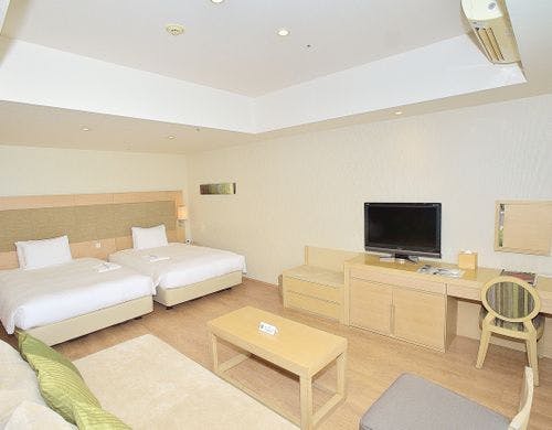 スタジオツイン