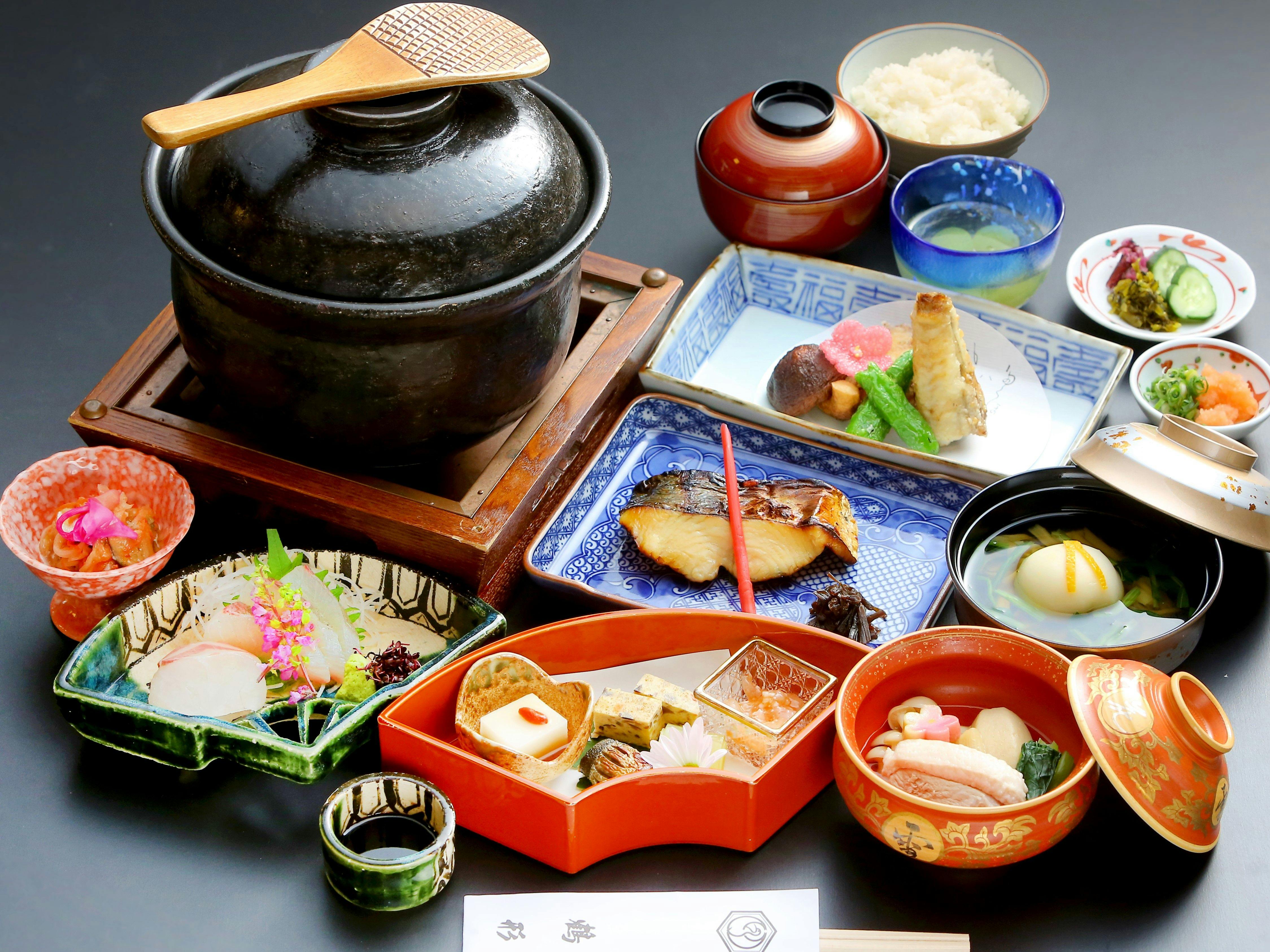 料理旅館 鶴形 - 【鯛茶プラン】会席料理のご飯を鶴形名物「鯛茶漬け