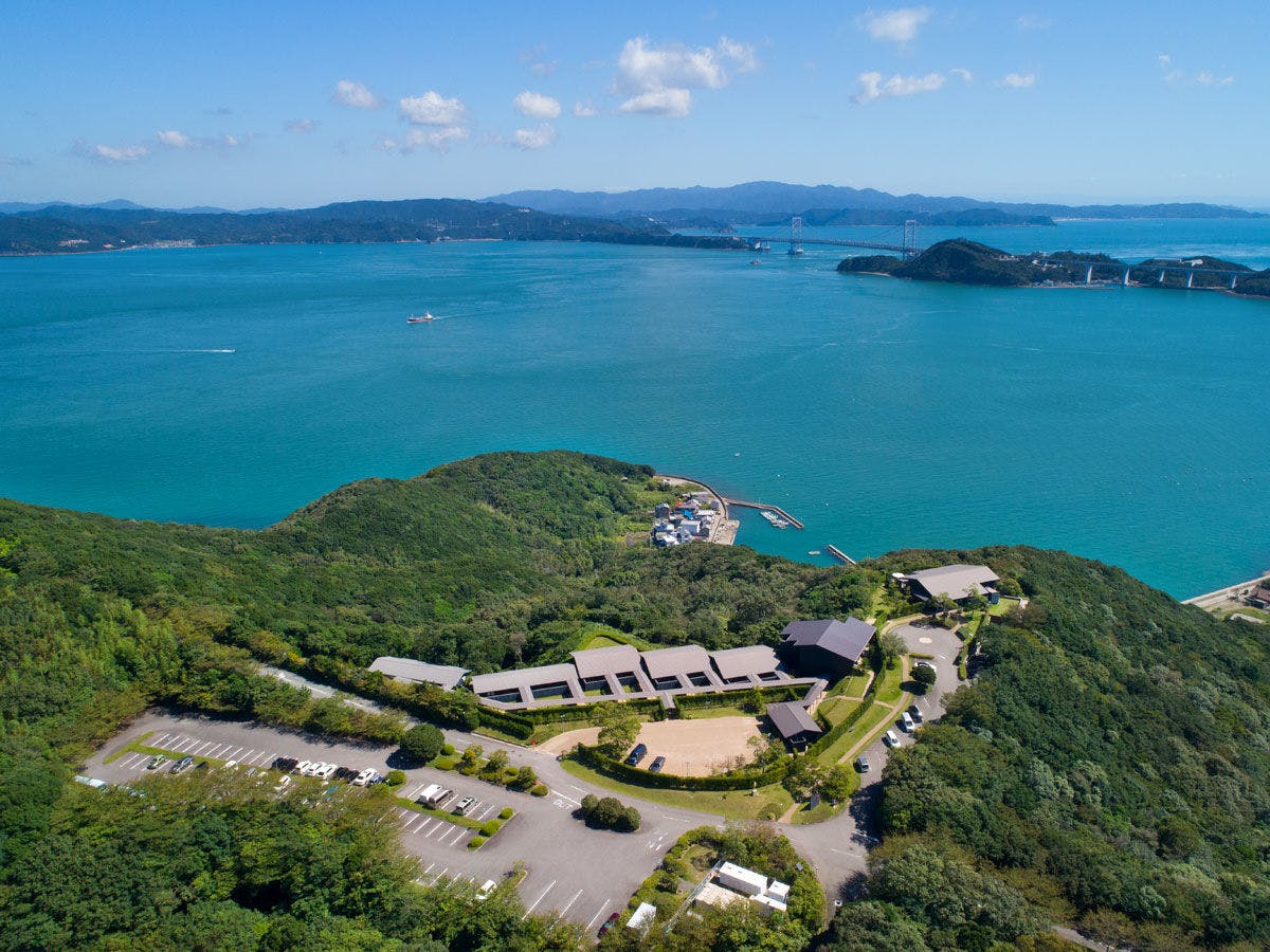 【酒店 Ridge 外观】