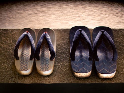 ■和奏ツイン～足をとおすとすぅっと軽やか