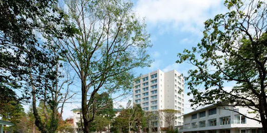 ホテルリゾート&レストラン マースガーデンウッド御殿場