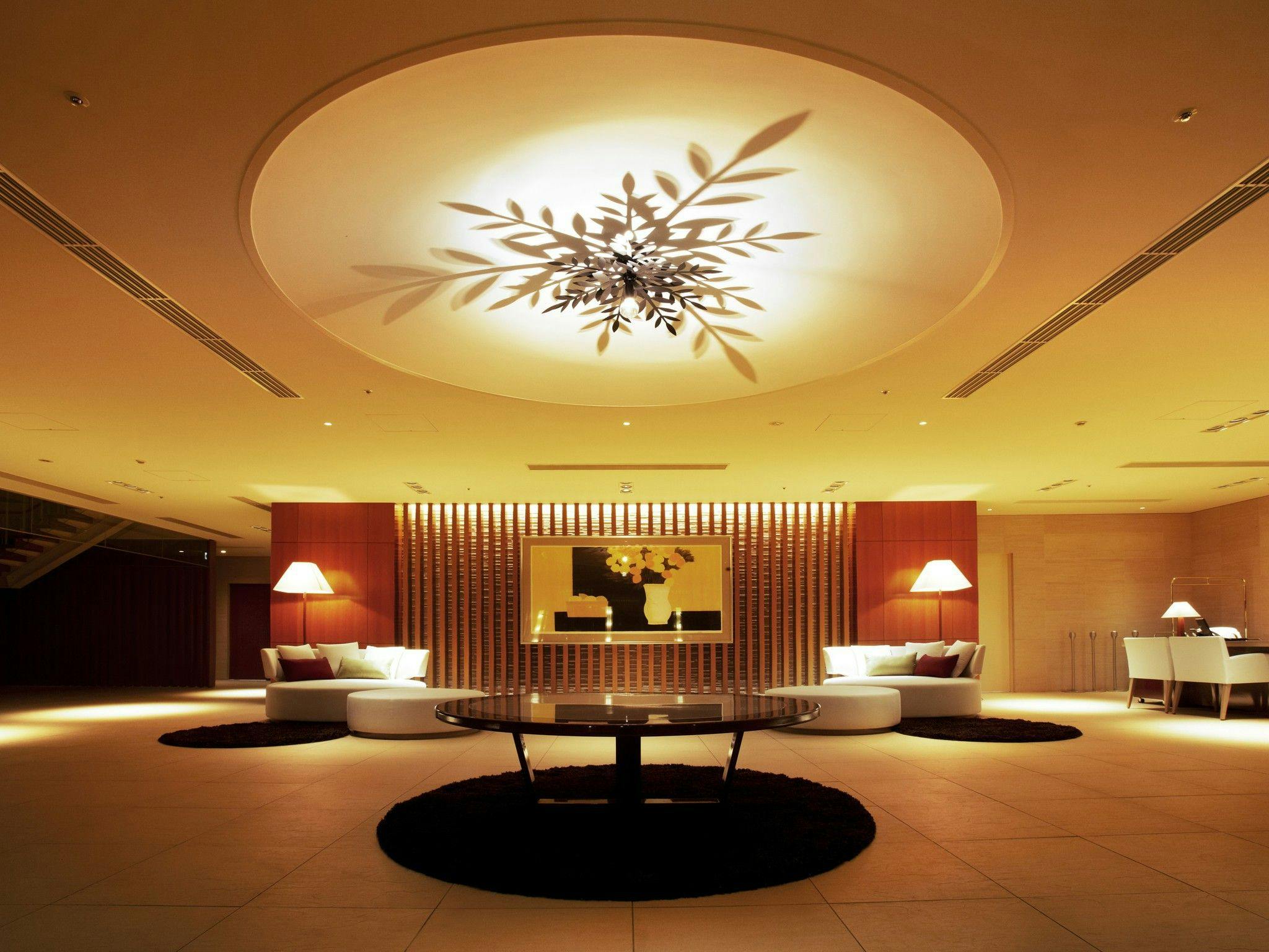 แผนกต้อนรับของโรงแรม