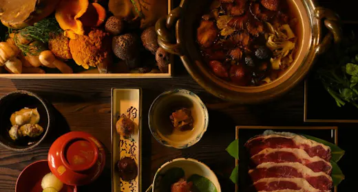 【ヒカリヤヒガシのご夕食】きのこと信州ジビエを味わう「秋限定の特別会席」2食付