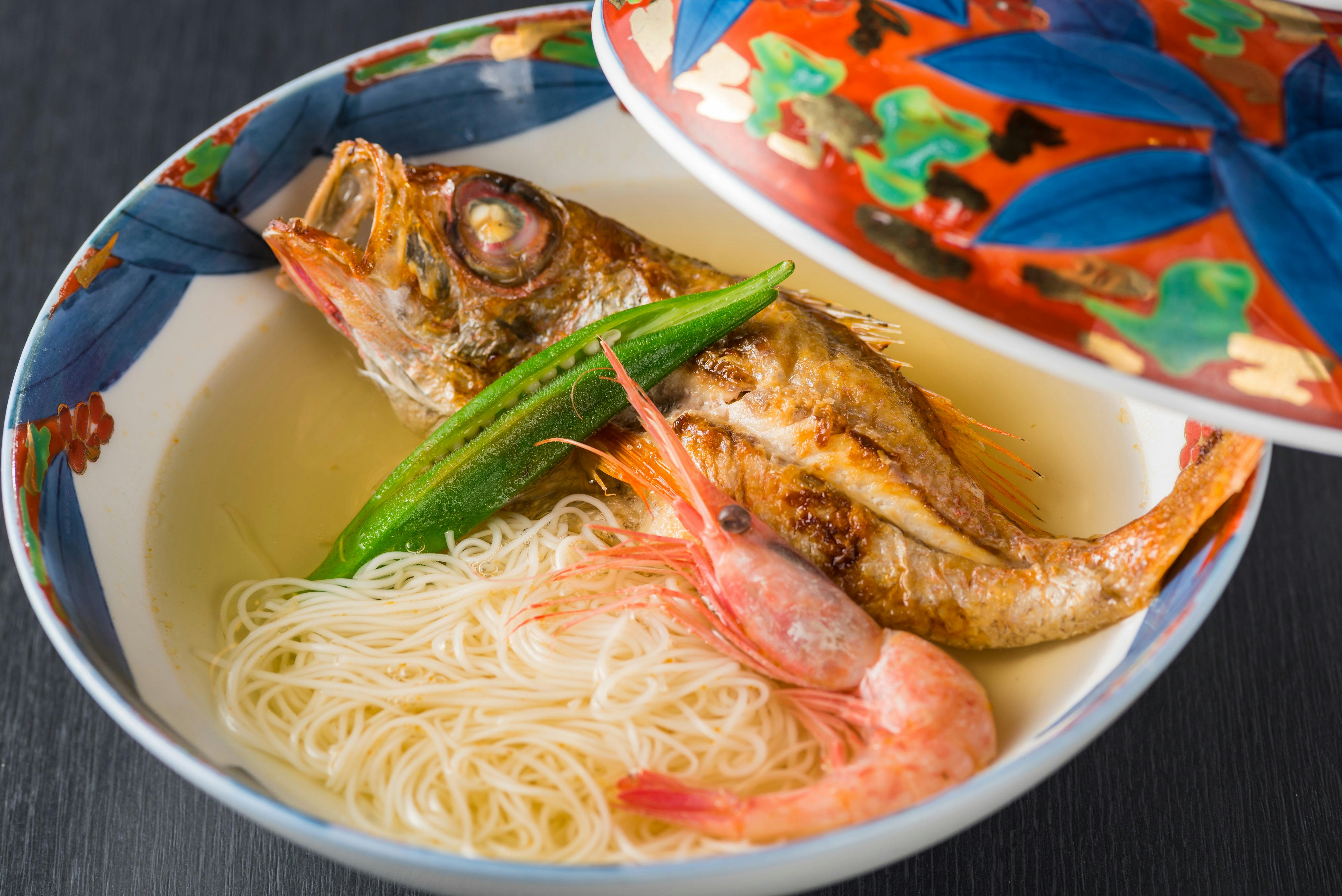 【秋限定】「ノドグロ好きのアナタへ」宿名物「熱々のどぐろ素麺」と「ノドグロ炙りミニ丼」付プラン。