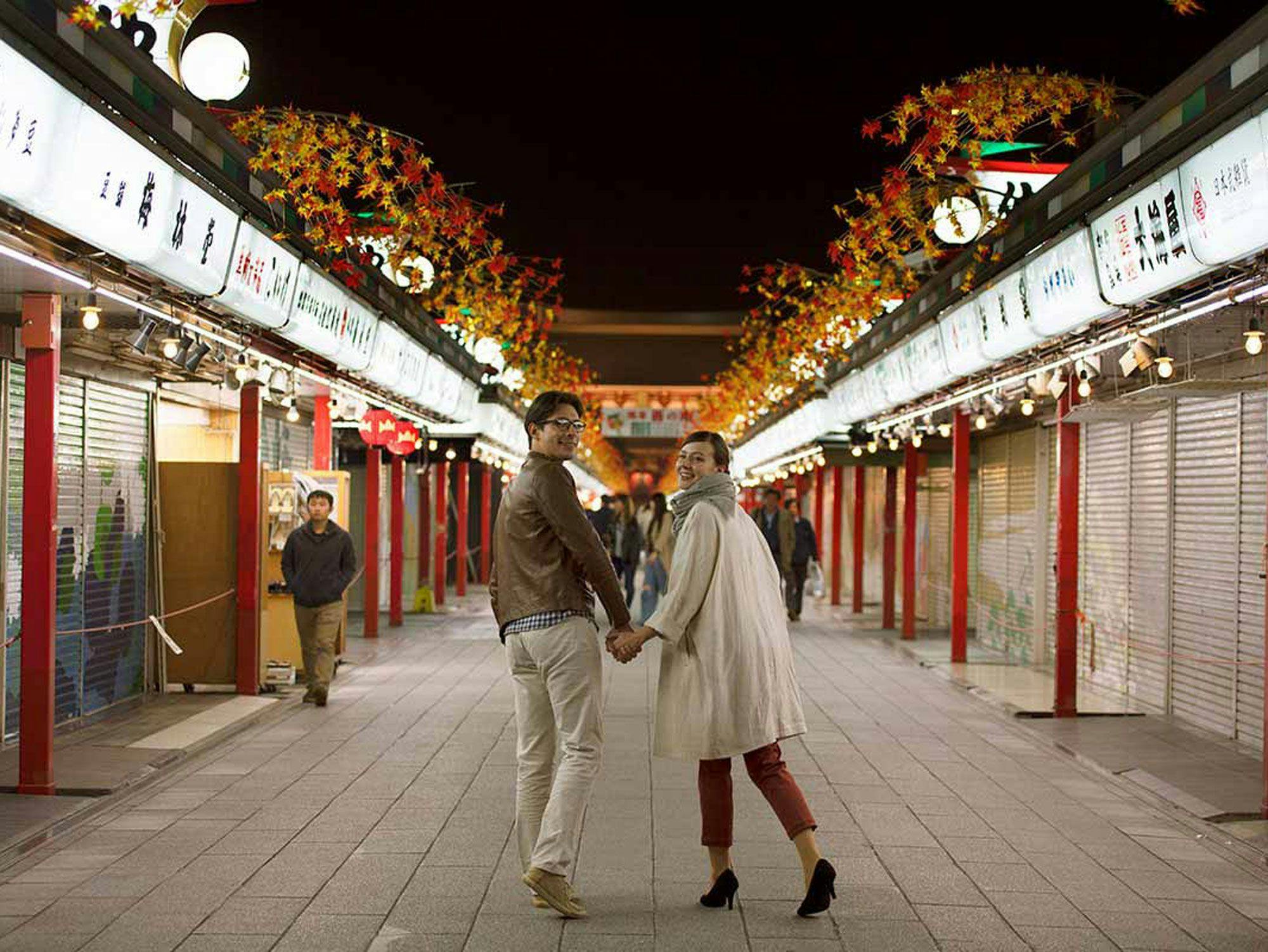 สถานที่ท่องเที่ยวยอดนิยม “คามินาริมง” อยู่ใกล้มาก