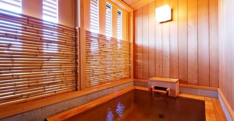 京町屋 半露天風呂付ツイン 檜風呂付 30平米 当日限定 素泊まり 時間を気にせずたっぷり京都を満喫 10時out プラン 京都 嵐山温泉 花伝抄 一休 Com 京町屋 半露天風呂付ツイン 檜風呂付 30平米 当日限定 素泊まり 時間を気にせずたっぷり京都を満喫 10時out プラン 京都 嵐山温泉 花伝抄 一休 Com