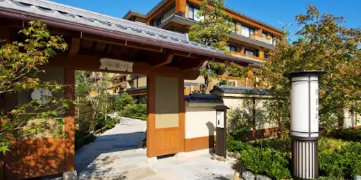 京都 嵐山温泉 花伝抄(共立リゾート)