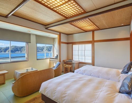 【本館・内風呂付き】和洋室（海側）2-1