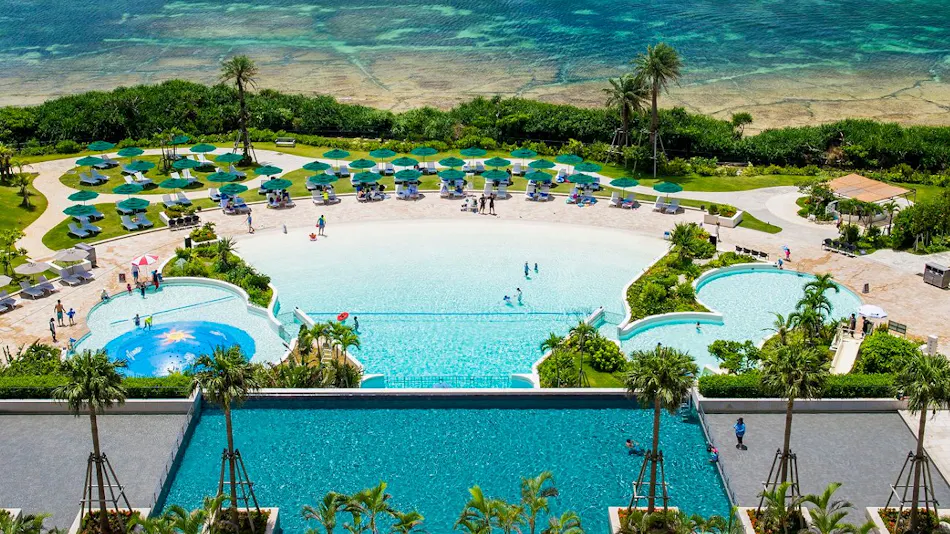 Hotel Monterey Okinawa Spa & Resort