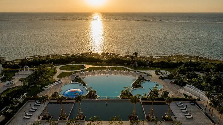 Hotel Monterey Okinawa Spa & Resort