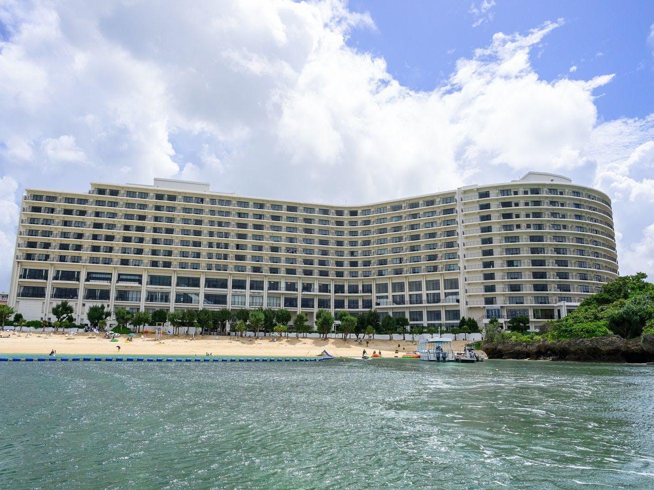 Hotel Monterey Okinawa Spa & Resort