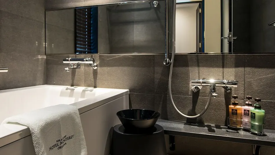 Hotel Monterey Okinawa Spa & Resort