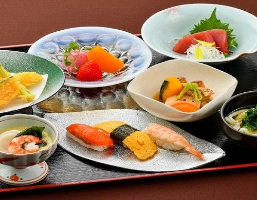 ご夕食/日本料理隨縁亭